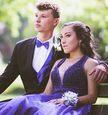 Prom passenger party buses